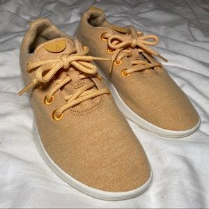 NWOT Allbirds Yellow Wool Runners 9(Men)/10(Women)